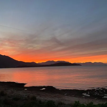 Seaside In Alikes, Chalkida Villa Dhrosiá