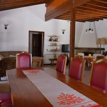 Seaside In Alikes, Chalkida