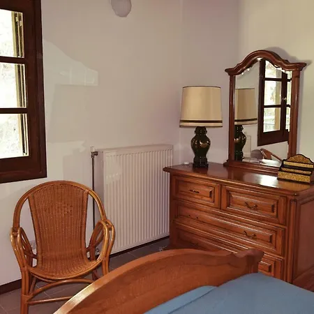 Seaside In Alikes, Chalkida *