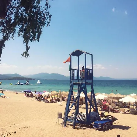 Seaside In Alikes, Chalkida Villa