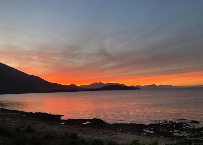Seaside In Alikes, Chalkida Villa Dhrosiá