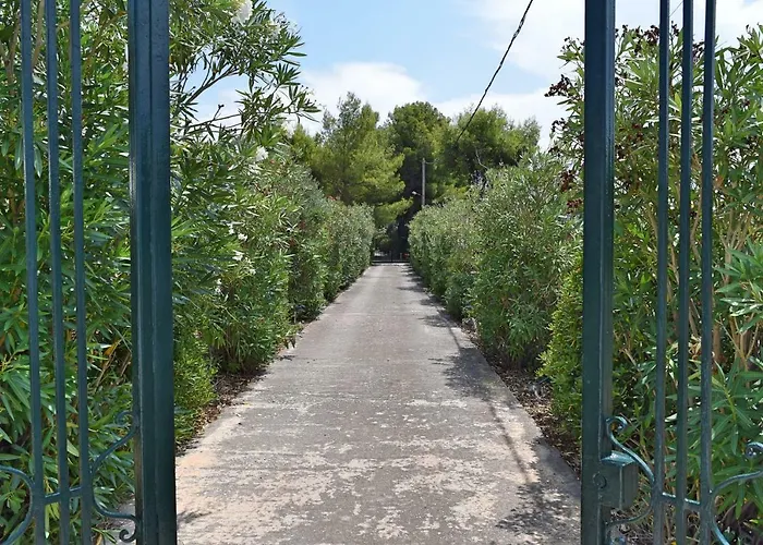 Seaside In Alikes, Chalkida Villa *